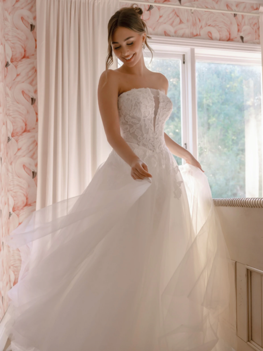 Stella York - 8324