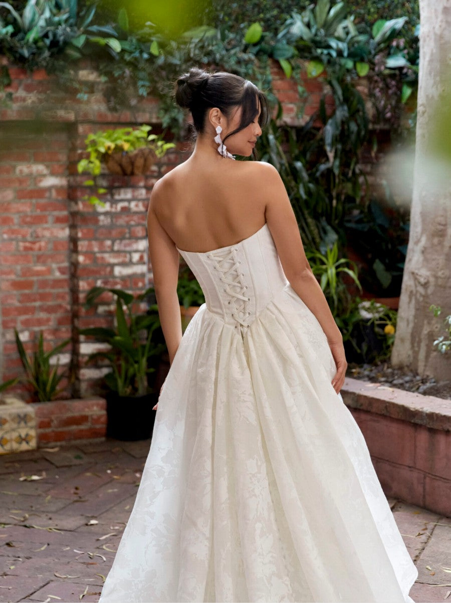 Essense of Australia D4158