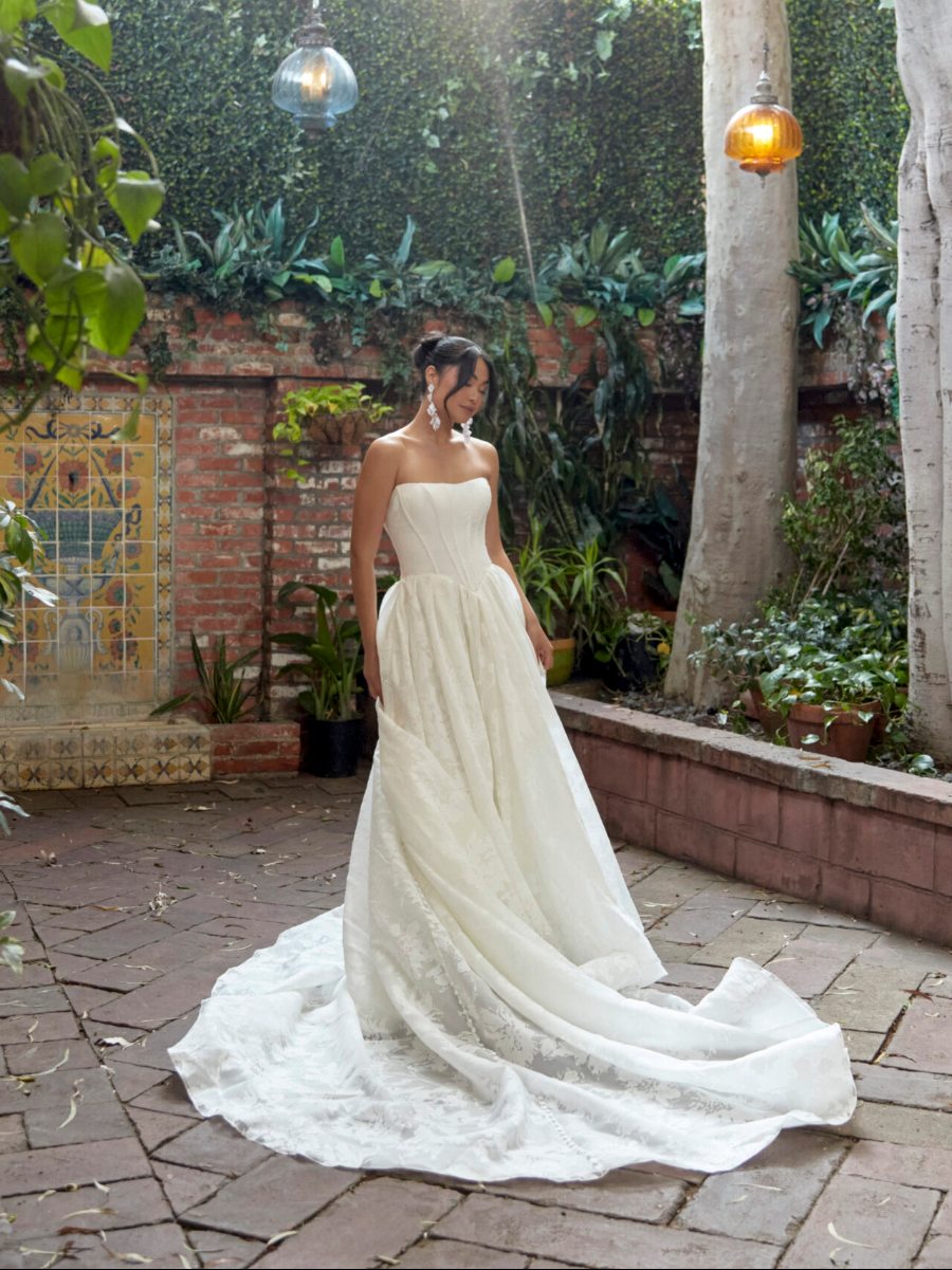 Essense of Australia D4158