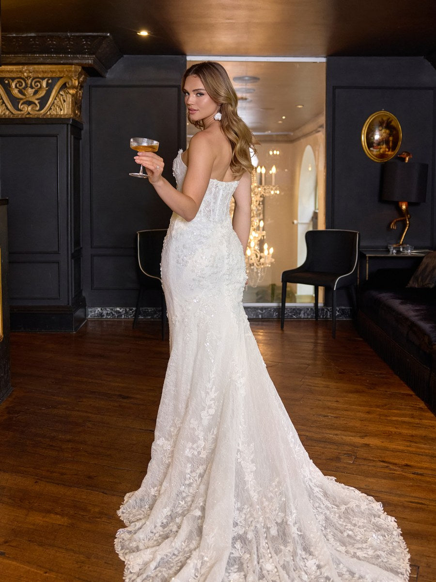 Essense of Australia D4368