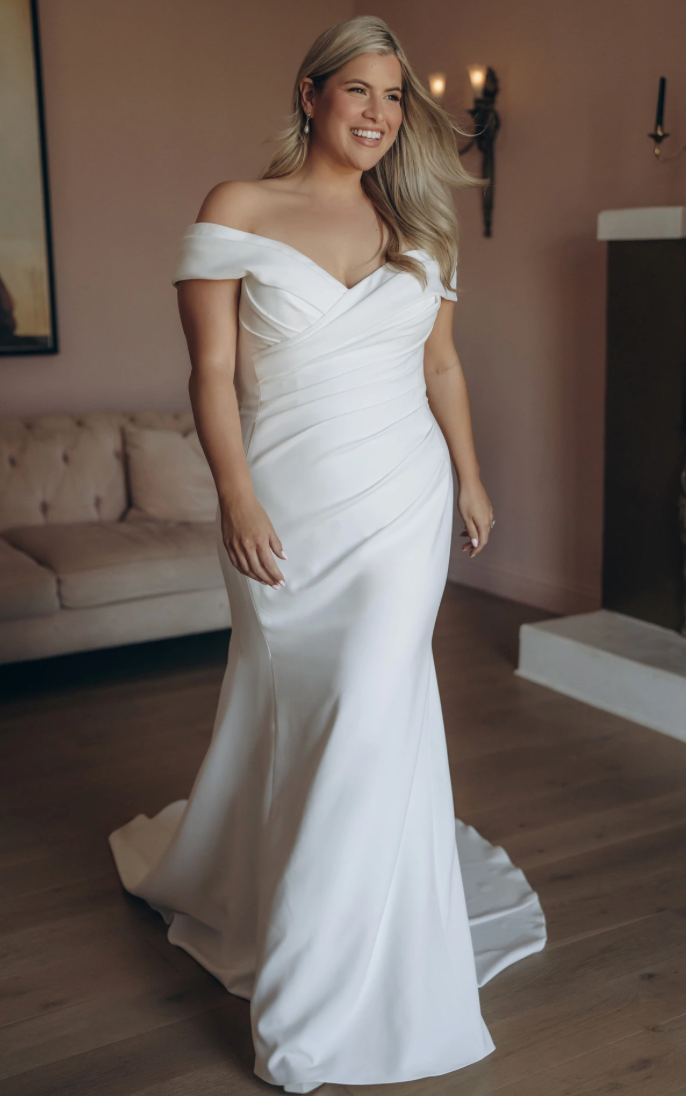 Stella York - 8330